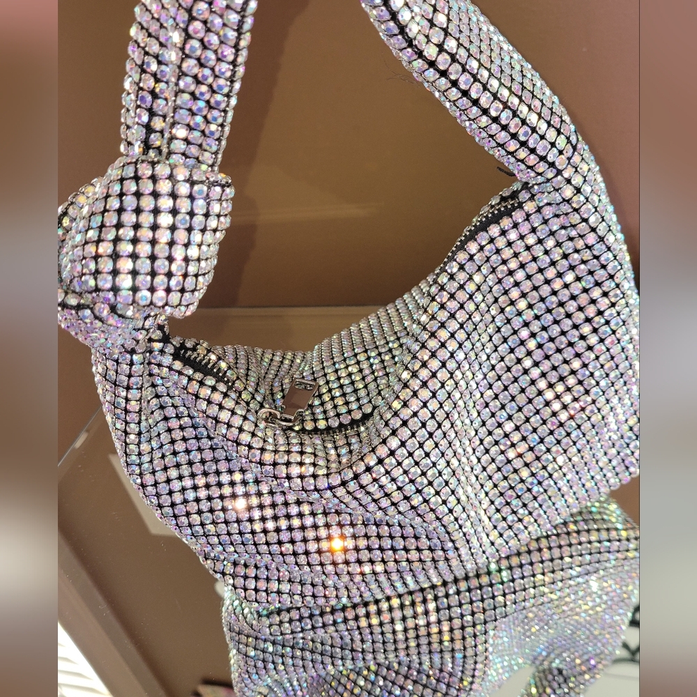💎Madison West Silver Rhinestone Clutch